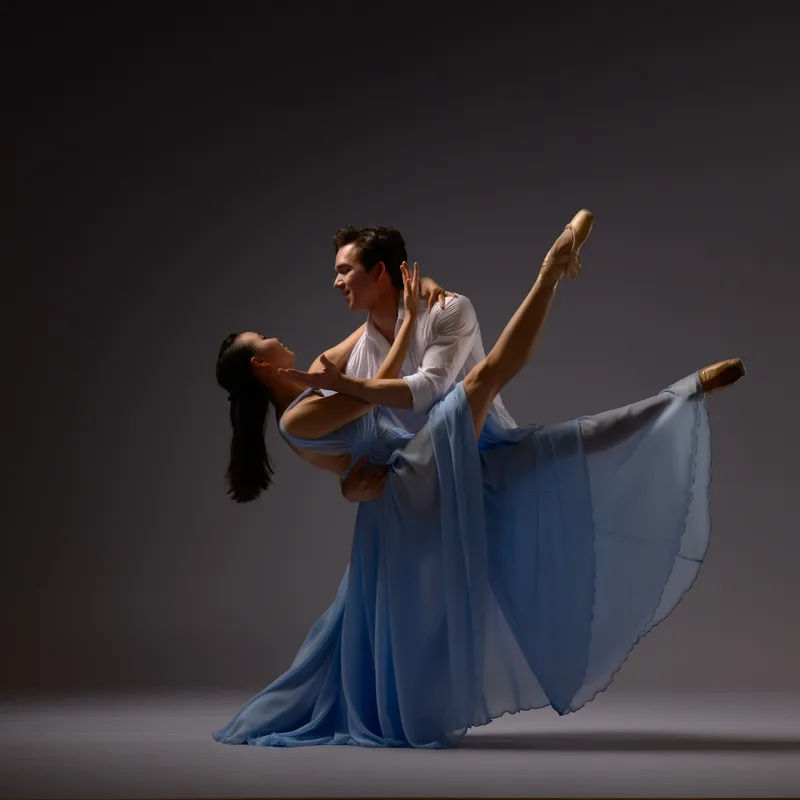 Karl Pil in studio movement